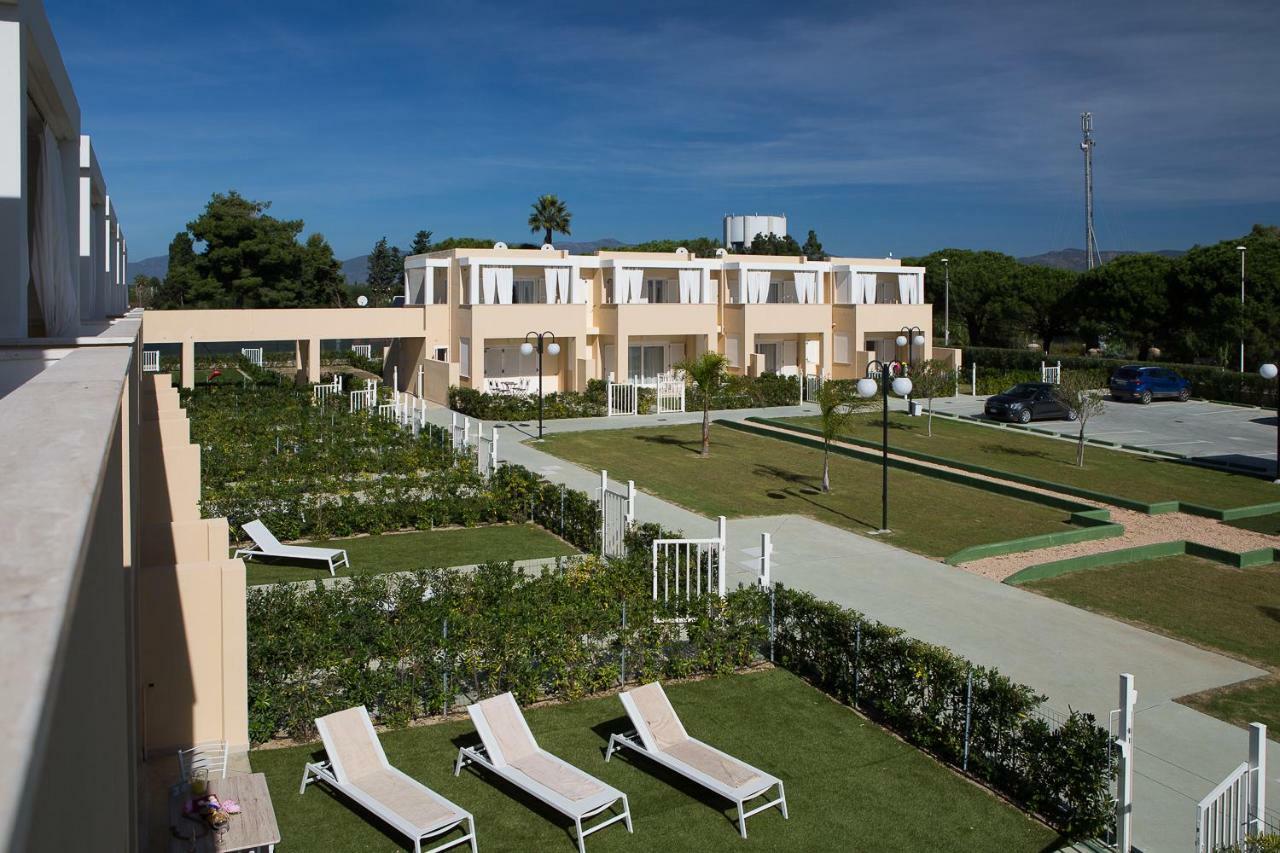 Residence Mar Mediterraneo Quartu SantʼElena Exterior foto